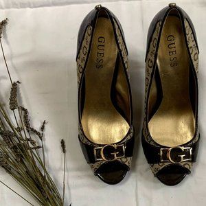 GUESS Open Toed Heel Shoes